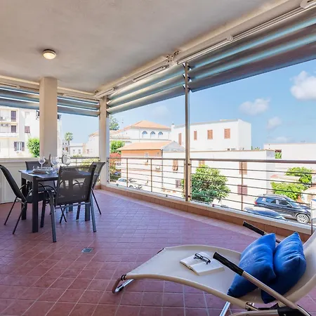 La Vela - In Centro - Vista Mare Apartament *