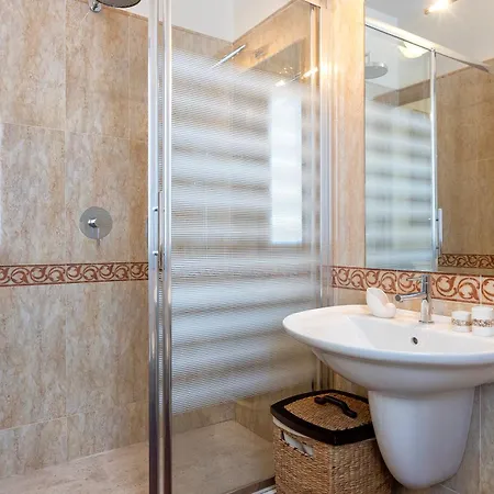 La Vela - In Centro - Vista Mare