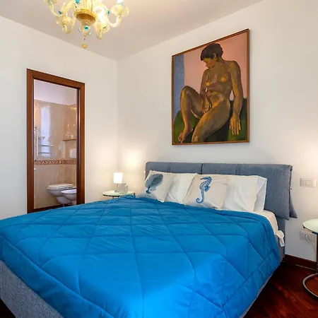 La Vela - In Centro - Vista Mare *